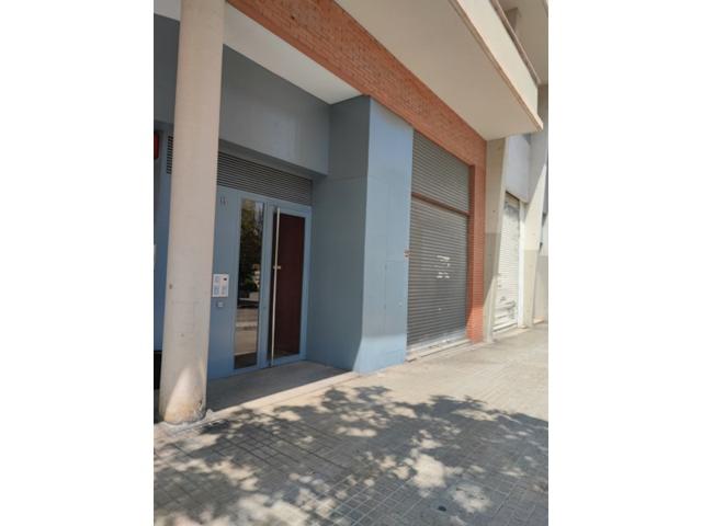 Local En venta en Mataró photo 0