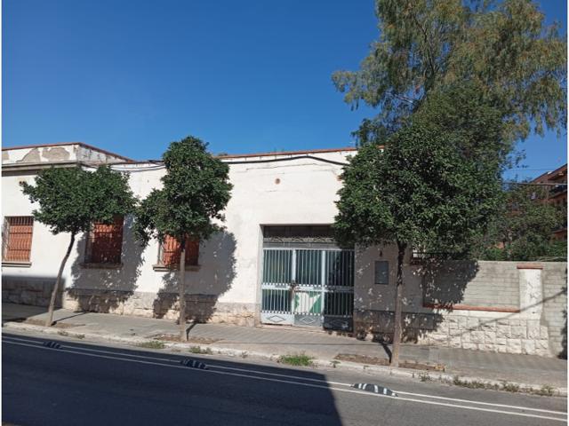 Terreno Urbanizable En venta en Figueres photo 0