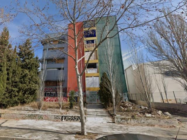 Industrial En venta en Terrassa photo 0