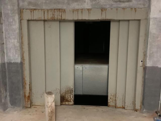 Parking En venta en Alp photo 0