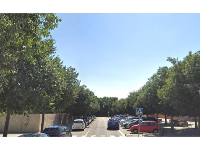 Comunidad En venta en Figueres photo 0