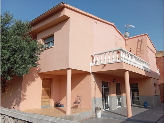 Casa En venta en Vilafant photo 0