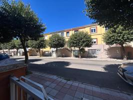 CHALET ADOSADO PARA REFORMAR EN EL BARRIO DEL EJIDO photo 0