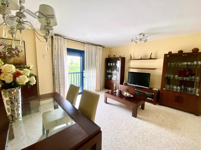 Piso En venta en Estepona photo 0