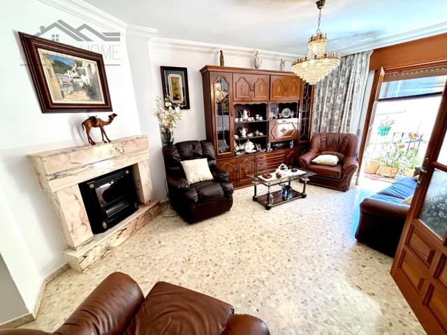 Piso En venta en Centro, Estepona photo 0