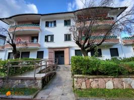 Venta de piso en villa, con trastero y jardín propio, con zona de aparcamiento privada photo 0
