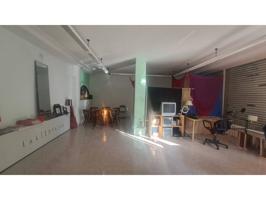 Local comercial en venta en La Vall d'Uixó photo 0