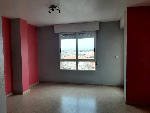 OPORTUNIDAD EN VILLENA! photo 0