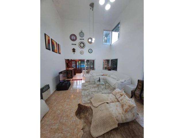 ESPECTACULAR CHALET EN POZUELO DE ALARCÓN photo 0