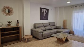 Piso En venta en Oliva photo 0