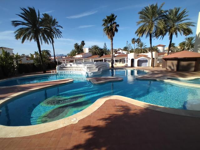 Piso En venta en Dénia photo 0