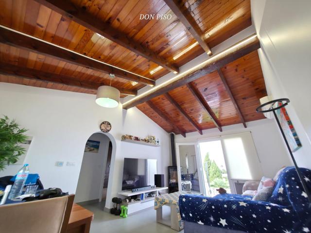 Unifamiliar Pareada En venta en Dénia photo 0