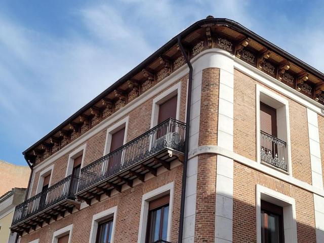 FANTASTICO PISO EN VENTA EN LA PLAZA MAYOR DE MEDINA DEL CAMPO. photo 0