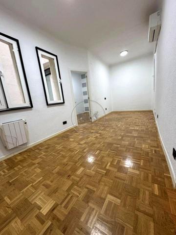 Piso en alquiler en Madrid de 65 m2 photo 0