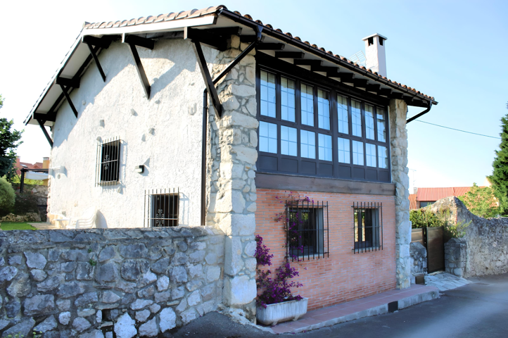 Villa En venta en Llanes photo 0