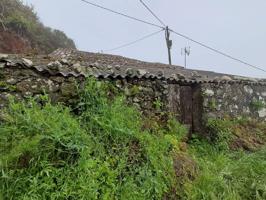Edificio en venta en Barranco del Pinar photo 0