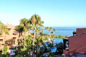 ÁTICO DÚPLEX 1ª LÍNEA DE PLAYA EN ESTEPONA photo 0