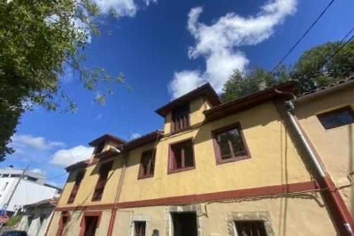 CASA EN LAS CALDAS, JUNTO AL BALNEARIO photo 0