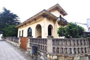 GRAN CASA AL LADO DE LA PLAYA DEL MURALLÓN, TAPIA DE CASARIEGO photo 0