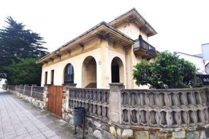 GRAN CASA AL LADO DE LA PLAYA DEL MURALLÓN, TAPIA DE CASARIEGO photo 0