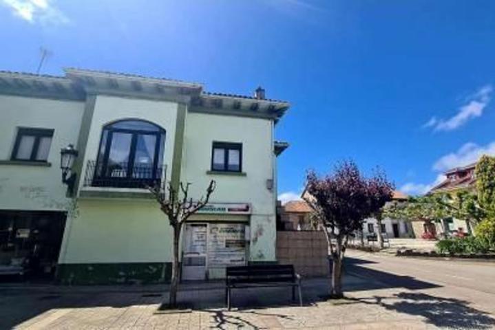 Gran Local en venta en Vega de Sariego photo 0