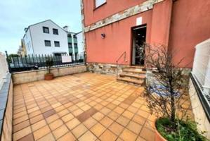 Gran piso en venta en Tapia de Casariego photo 0