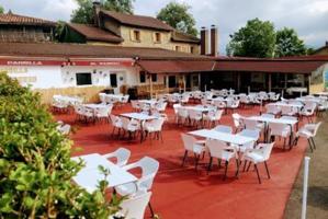 Venta de Restaurante y Vivienda en Oviedo photo 0