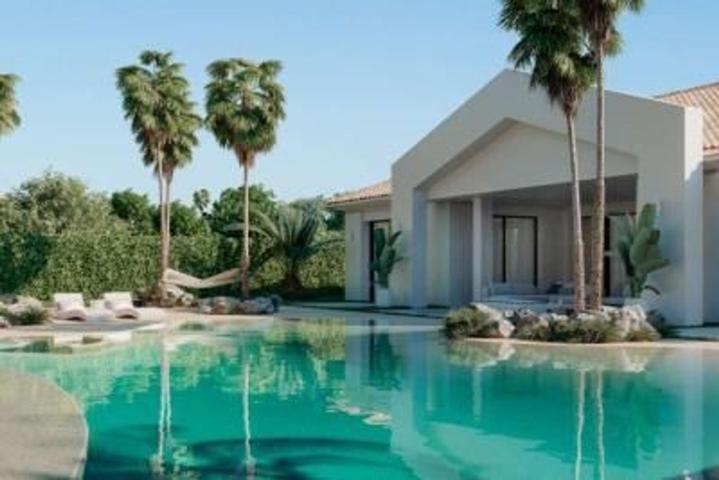 Mucho más que una villa, es un paraíso tropical en Marbella photo 0