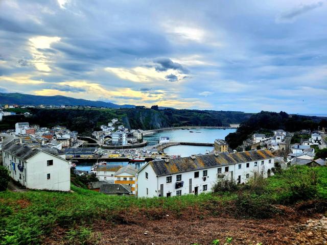 ¡¡OPORTUNIDAD INVERSORES!! PARCELA EDIFICABLE CON VISTAS AL MAR EN LUARCA photo 0