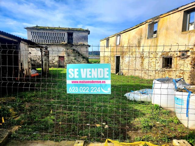 GRAN OPORTUNIDAD PARA INVERSORES Y REHABILITACION EN RIBADEO photo 0