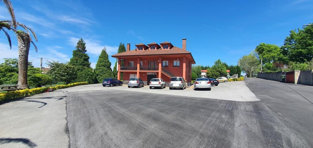 Histórico restaurante en venta en Pruvia (Llanera), listo para funcionar con vivienda incluida photo 0