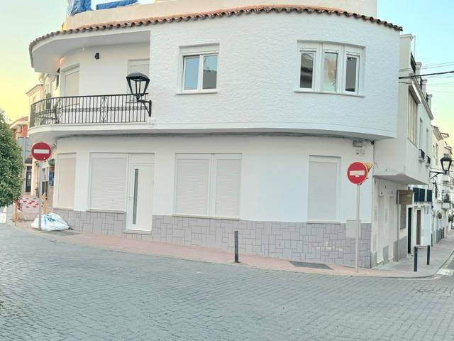 MAGNÍFICO EDIFICIO EN ESTEPONA CENTRO photo 0