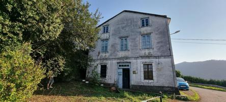 Gran casa con finca en Vinjoy, Vegadeo – Potencial ilimitado photo 0