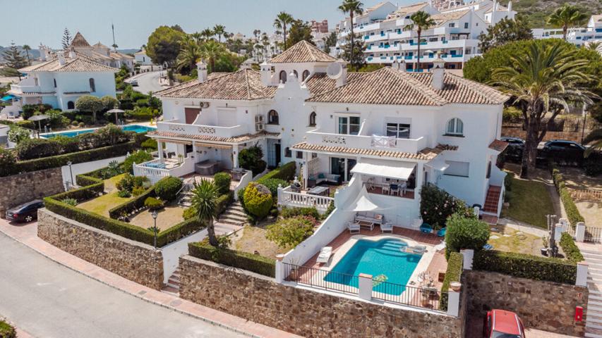 Casa de pueblo en Venta en Duquesa, La Málaga photo 0