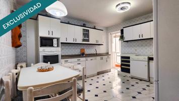 ¡OPORTUNIDAD ÚNICA EN SAN MAMÉS ESPACIOSO PISO CON GARAJE Y TERRAZA JUNTO AL ARCO DE LA CÁRCEL! photo 0