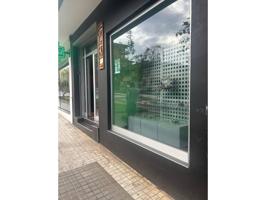 HERNANI. MAÑE Y FLAQUER-FLORIDA KALEA. ESTUPENDO LOCAL COMERCIAL ACONDICIONADO. ESCAPARATE. BAÑO. SALIDA DE HUMOS. photo 0