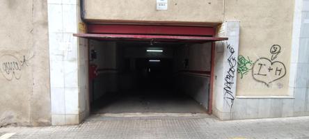 Se alquila plaza de parking!! photo 0