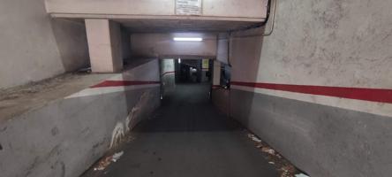 Se alquila plaza de parking!! photo 0