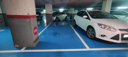 Plaza de Parking en Alquiler!! photo 0