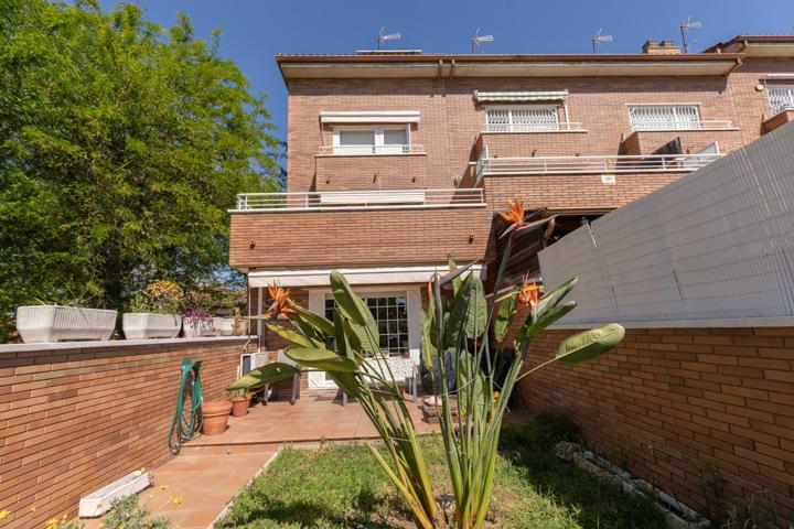 ESPECTACULAR CASA EN SANT JOAN D'ESPI (TORREBLANCA) photo 0