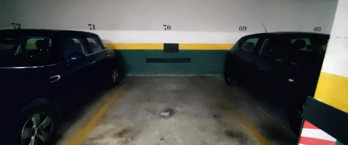 PLAZA DE PARKING EN VENTA – FONT VERDA photo 0