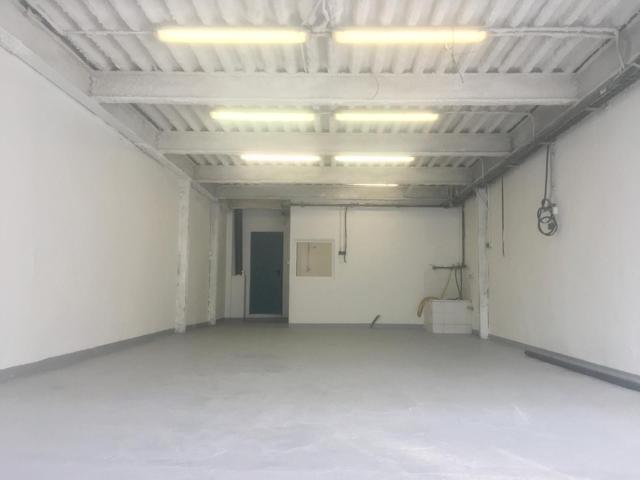 NAVE REFORMADA EN ALQUILER photo 0