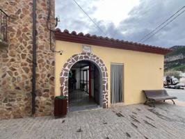 Casa en venta en Torrechiva photo 0