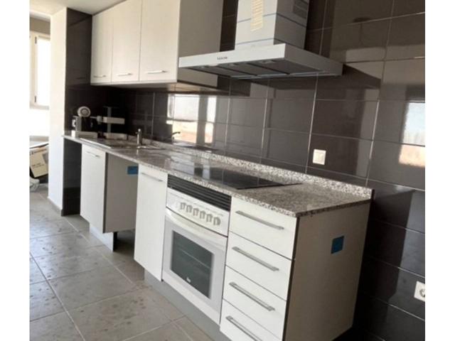 Piso en venta de VPO en Faitanar, Valencia photo 0