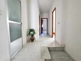 Novedad!! Casa a dos calles con garaje photo 0