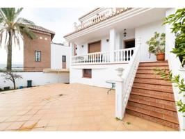 Chalet independiente en Peligros – Zona Los Castillos photo 0