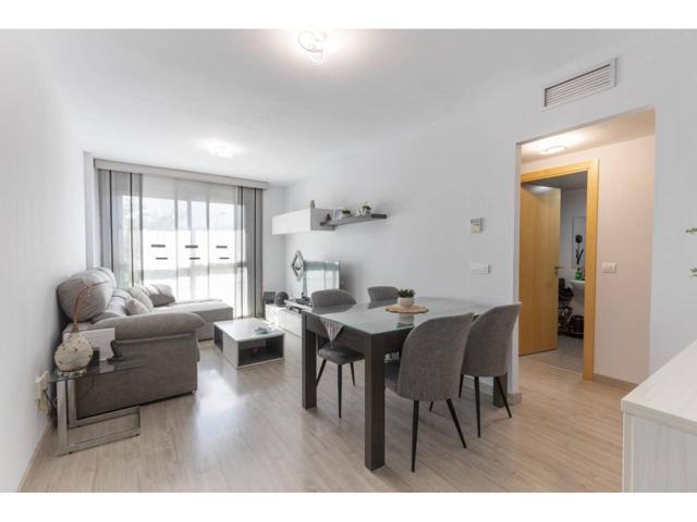 Piso de 2 dormitorios con garaje y trastero en la mejor zona de Alhendín photo 0