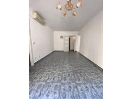 ¡Tu nuevo hogar te espera en la Calle Mossen Jacinto Verdaguer! 75 mtrs utiles 2ª real photo 0