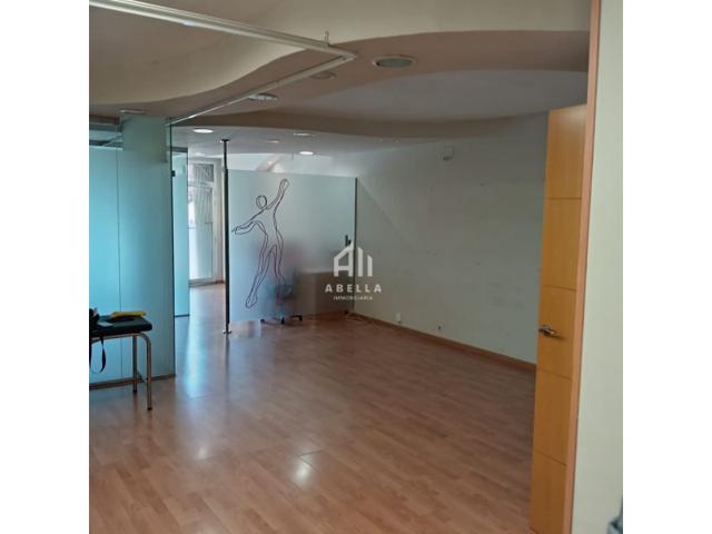 Local En venta en Lleida photo 0