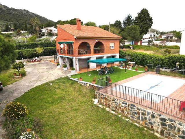 Piso En venta en Sierra De Fuentes photo 0